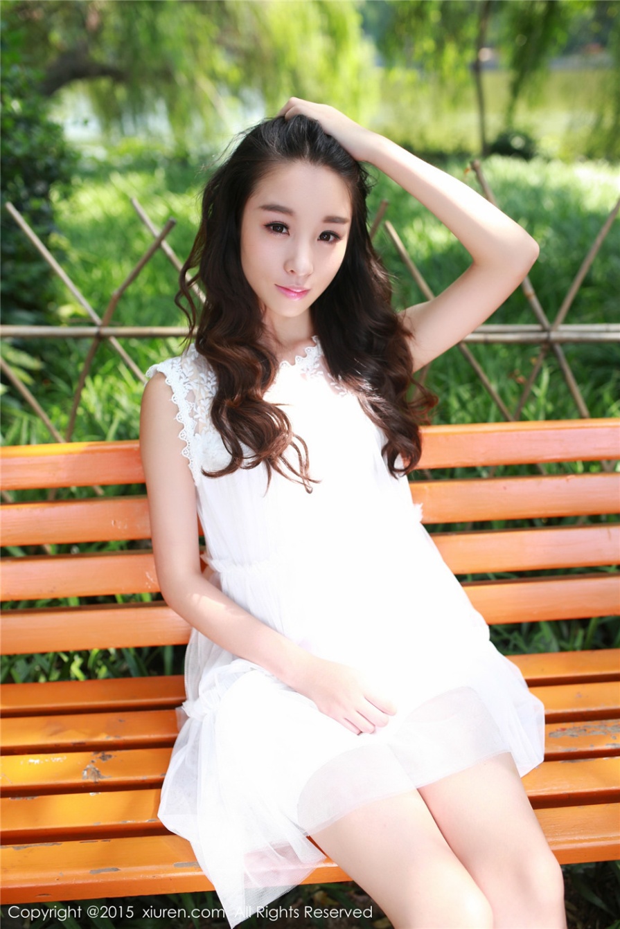 气质美女梓萱Crystal户外性感内衣大胆人体艺术写真图片(第11页)