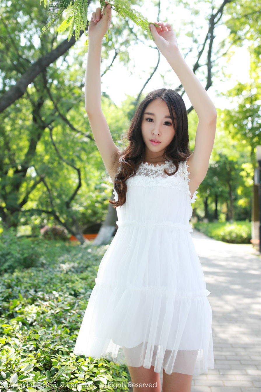 气质美女梓萱Crystal户外性感内衣大胆人体艺术写真图片(第27页)