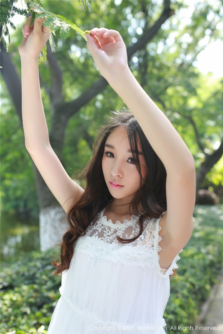 气质美女梓萱Crystal户外性感内衣大胆人体艺术写真图片(第32页)