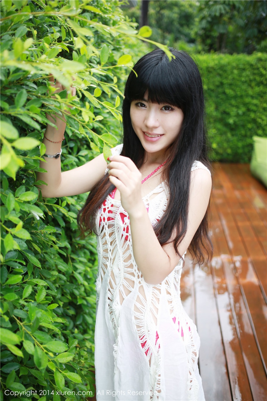 西西人体模特刘雪妮泳池性感比基尼白嫩美乳诱惑写真图片(第24页)
