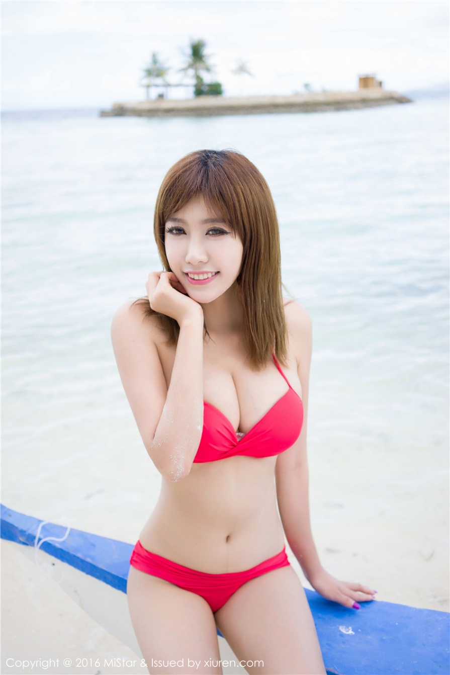 顶级人体模特美女程小烦不烦性感比基尼雪白乳沟诱惑写真图片(第17页)