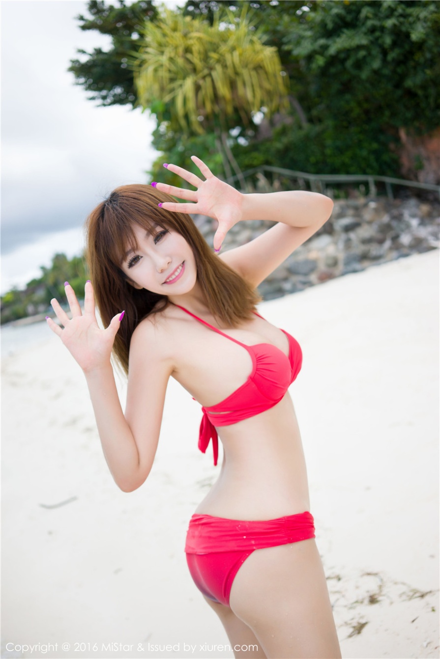顶级人体模特美女程小烦不烦性感比基尼雪白乳沟诱惑写真图片(第42页)