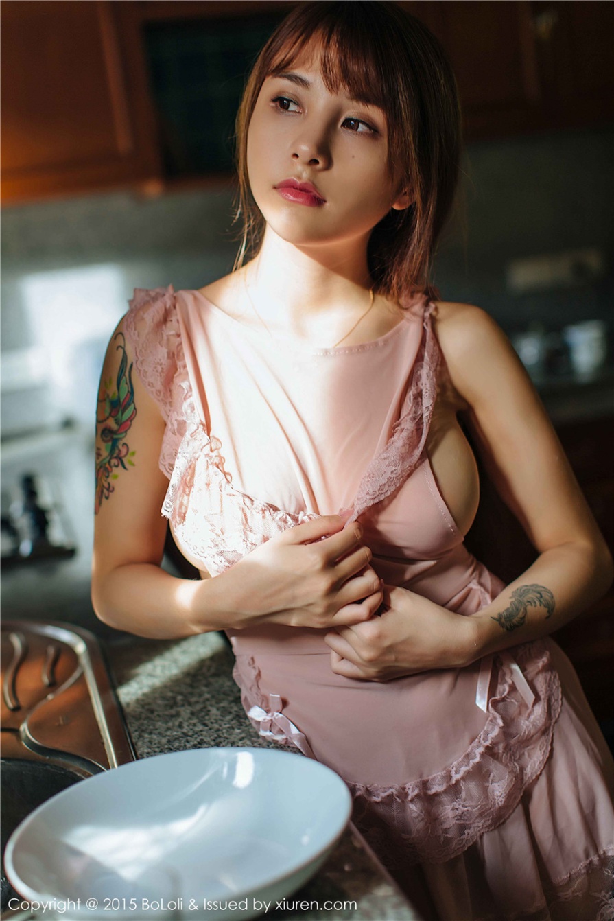 顶级人体模特美女夏美酱JK制服海边湿身写真图片(第5页)