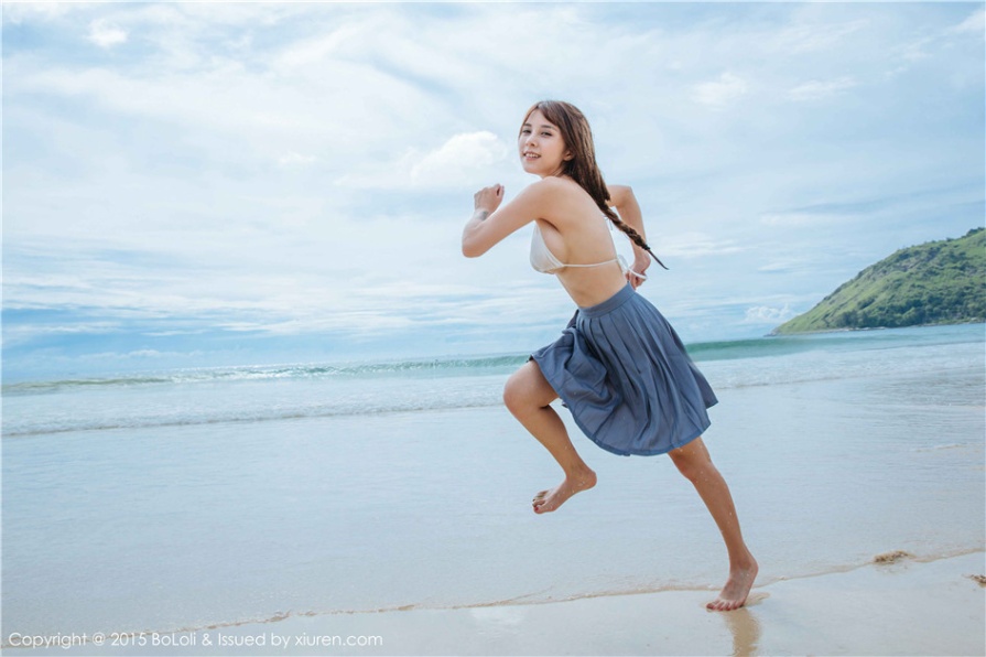 顶级人体模特美女夏美酱JK制服海边湿身写真图片(第17页)