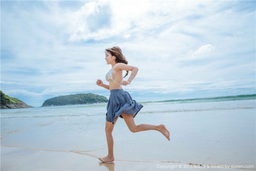 顶级人体模特美女夏美酱JK制服海边湿身写真图片(第18页)