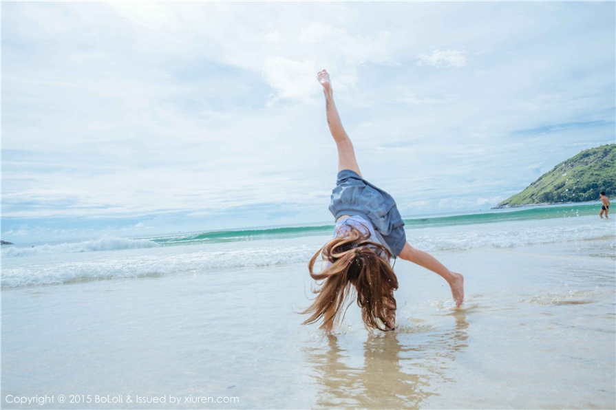 顶级人体模特美女夏美酱JK制服海边湿身写真图片(第31页)