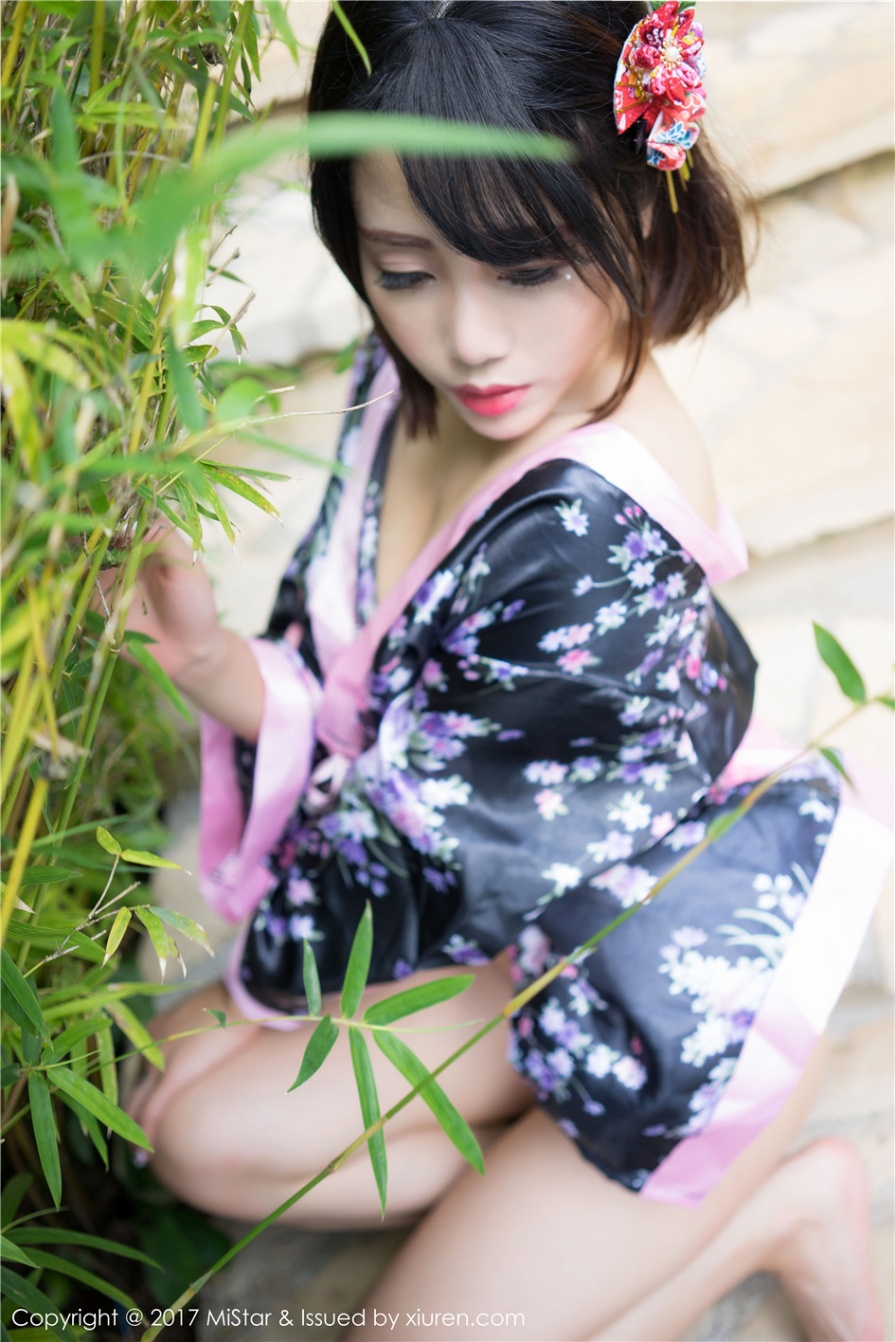 极品小萝莉兜豆靓Youlina户外真空和服白嫩美乳写真照片(第27页)