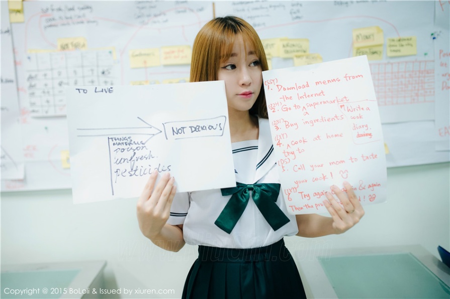 JK制服美女王语纯室内撩裙极品肥臀诱惑人体私拍照片(第53页)