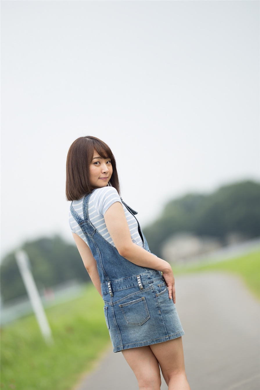 日本美女户外大胆人体艺术写真照片(第4页)