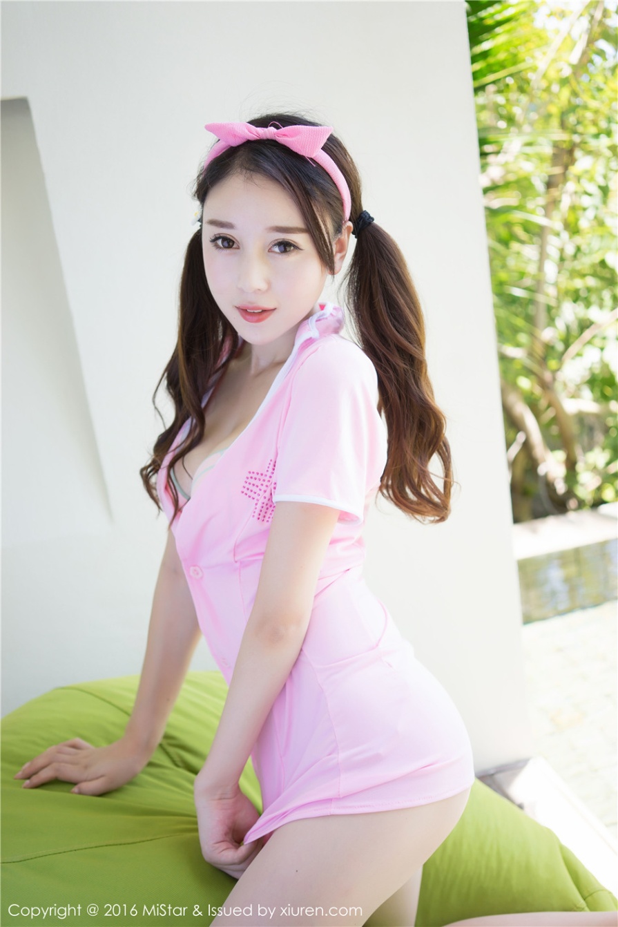 粉嫩模特美女赵小米Kitty粉红护士装大胆人体艺术写真(第10页)