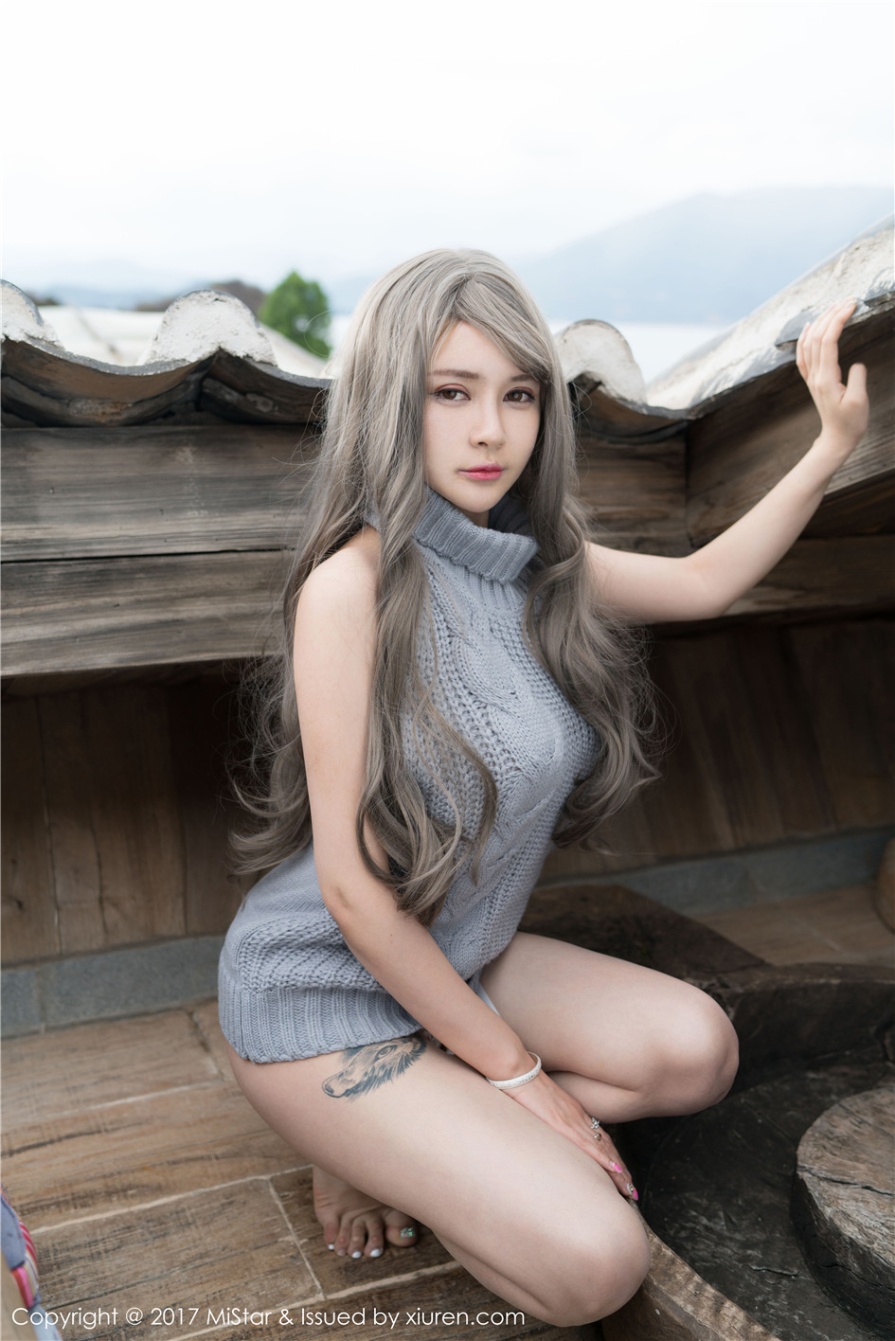 巨乳美女凯竹BuiBui户外情趣毛衣真空大胆人体艺术写真图片(第39页)