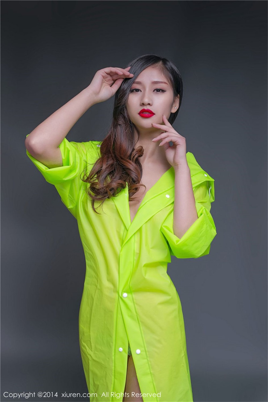 雨衣美女史雨姐姐真空无内巨乳诱惑大胆人体艺术写真照片(第16页)