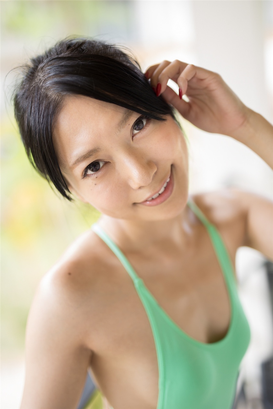 日本人体模特三田羽衣高叉泳装翘臀诱惑写真照片(第18页)