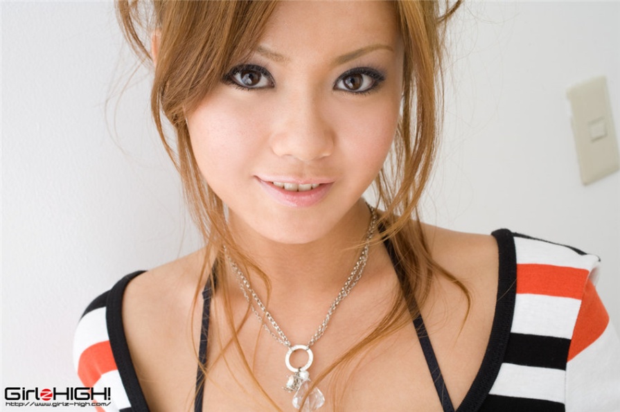日本学生妹裙底风光人体私密拍摄照片(第42页)