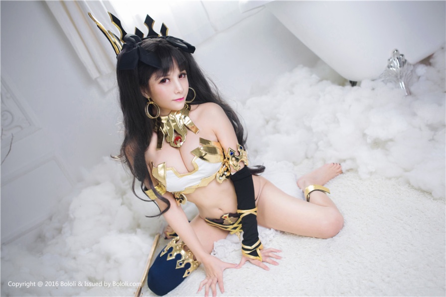 童颜巨乳美女夏美酱Cosplay伊斯塔凛人体私拍照片(第26页)