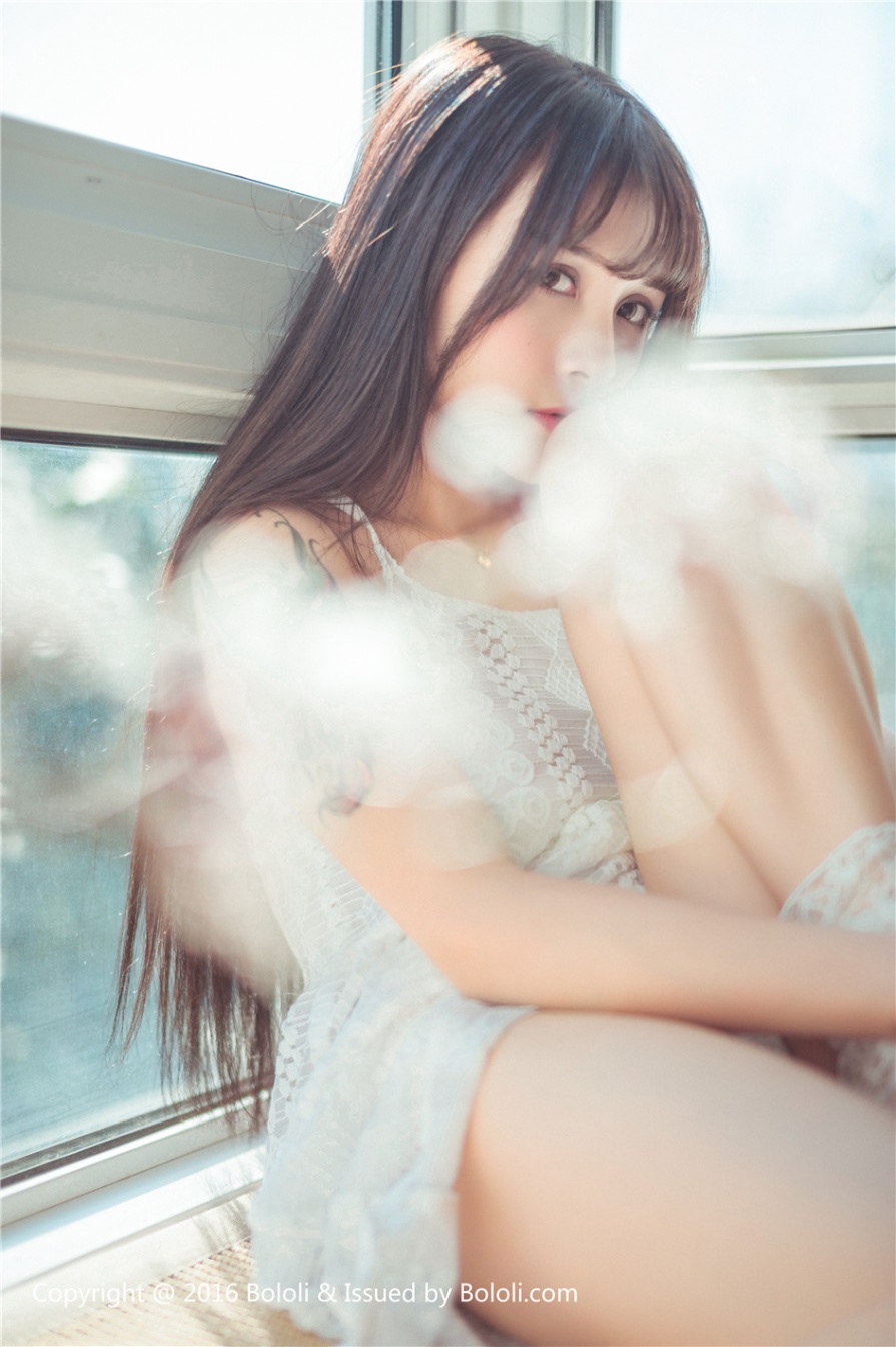童颜巨乳美女夏美酱透视装真空大胆人体艺术写真图片(第50页)