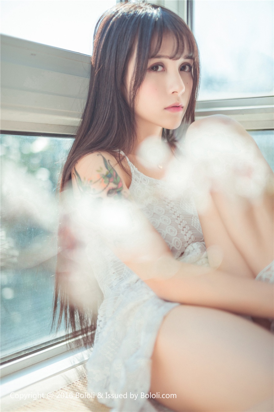 童颜巨乳美女夏美酱透视装真空大胆人体艺术写真图片(第58页)