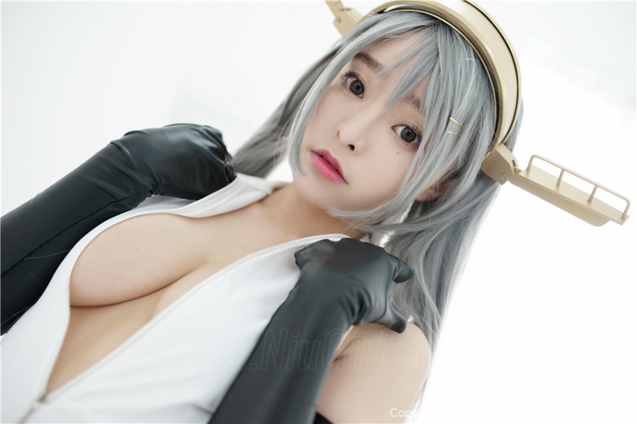 可爱美少女柳侑绮舰娘cosplay大尺度人体私拍照片(第47页)