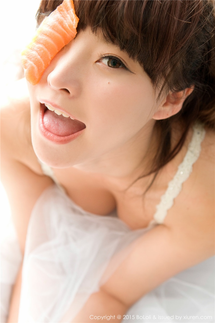 童颜巨乳美女柳侑绮三文鱼顶级人体艺术写真(第19页)