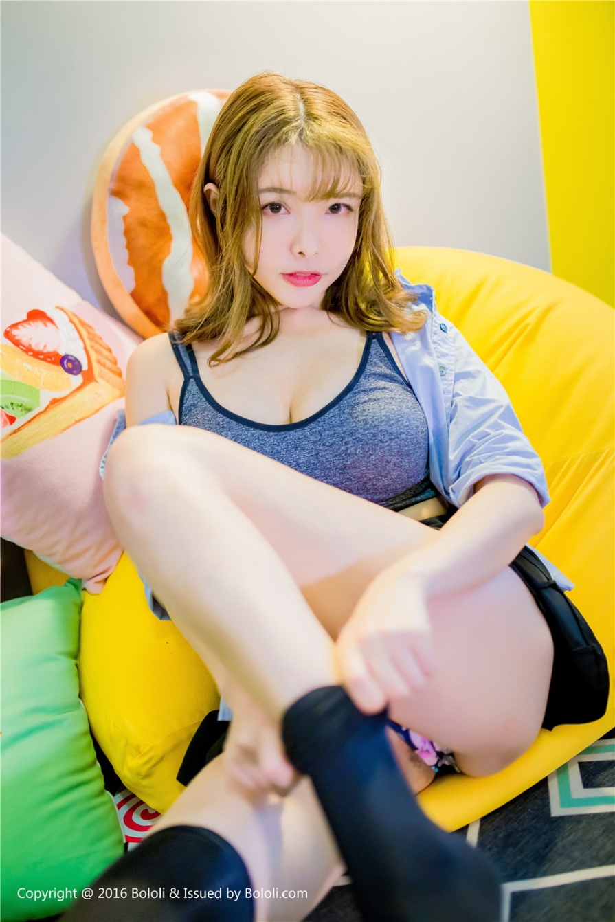 极品美女夏小秋秋秋室内白皙美臀诱惑人体私拍照片(第39页)