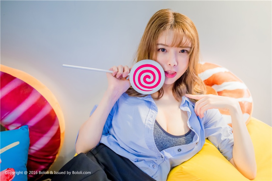 极品美女夏小秋秋秋室内白皙美臀诱惑人体私拍照片(第48页)