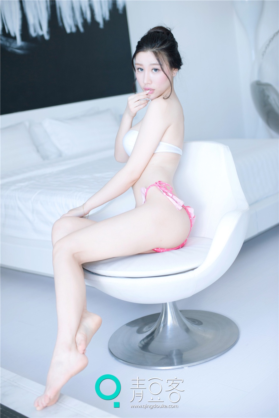 惹人怜爱的甜美少女美盺Yumi性感白皙巨乳诱惑人体私拍照(第35页)