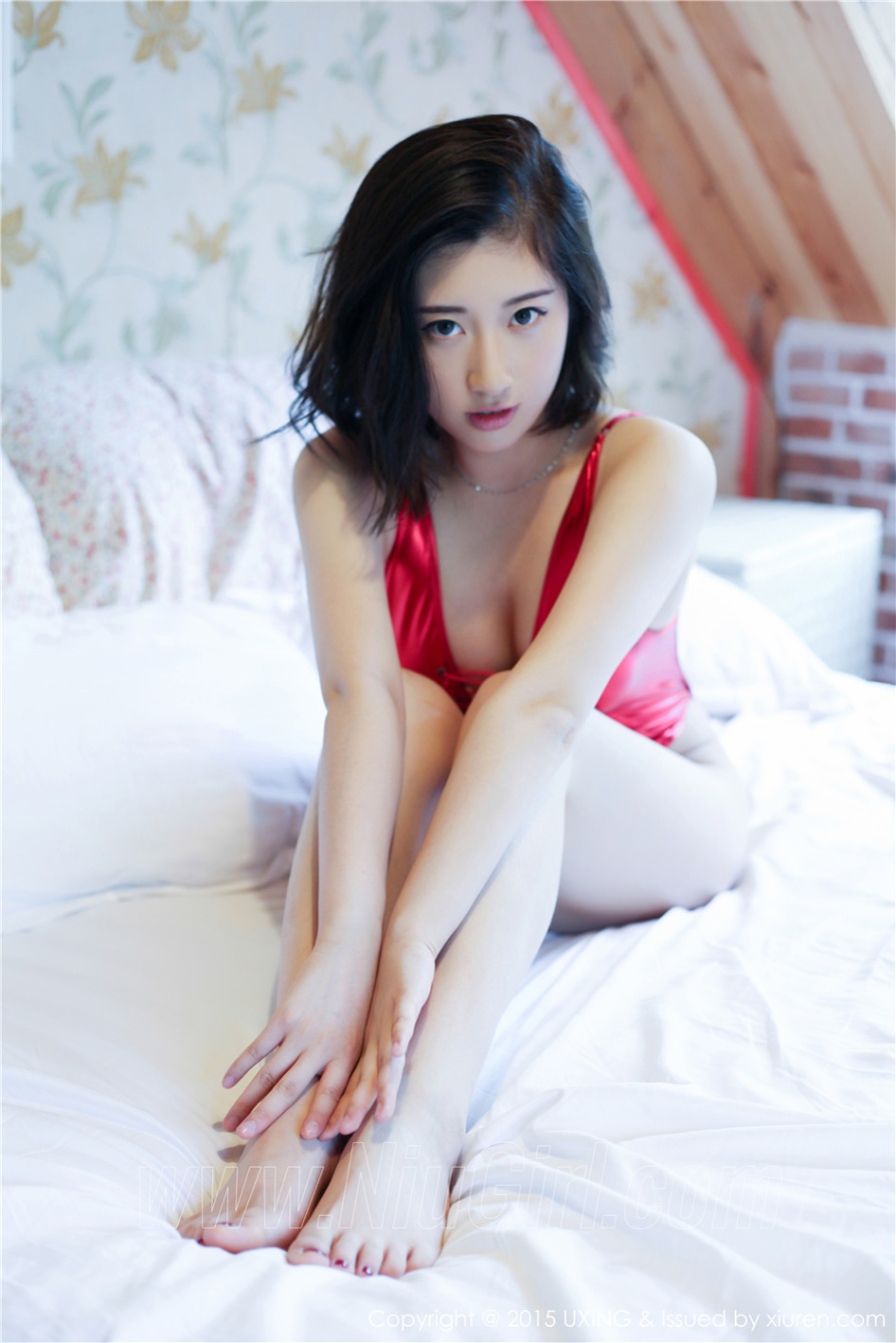 白皙肌肤美少妇傅雅慧情趣内衣大胆人体艺术写真(第35页)