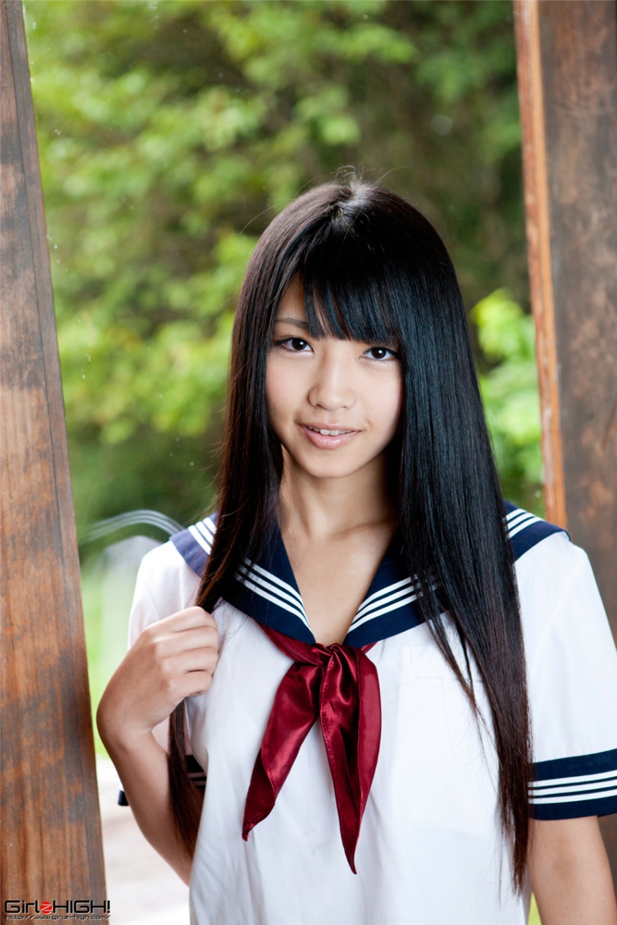 日本萝莉美女永井里菜室内性感内衣人体艺术写真图片(第110页)