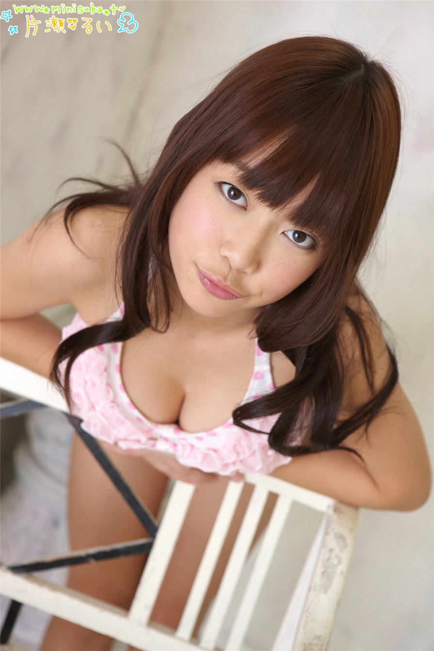 大胸mm片瀬るい室内人体艺术私房写真照片(第32页)