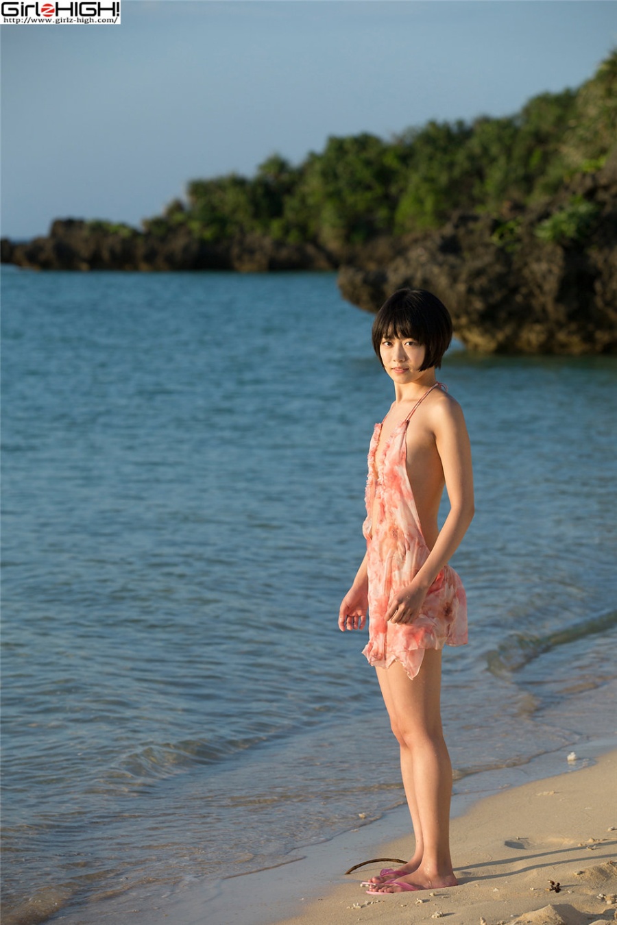 日本美女西野小春海边透视装大尺度人体艺术写真图片(第3页)