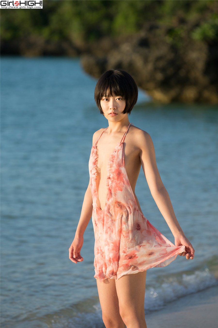 日本美女西野小春海边透视装大尺度人体艺术写真图片(第4页)