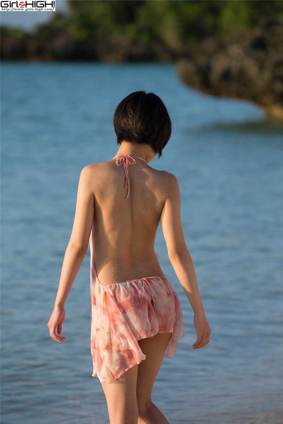 日本美女西野小春海边透视装大尺度人体艺术写真图片(第6页)