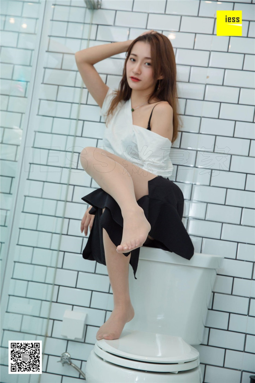气质美女秋秋浴室西西人体艺术写真图片(第51页)