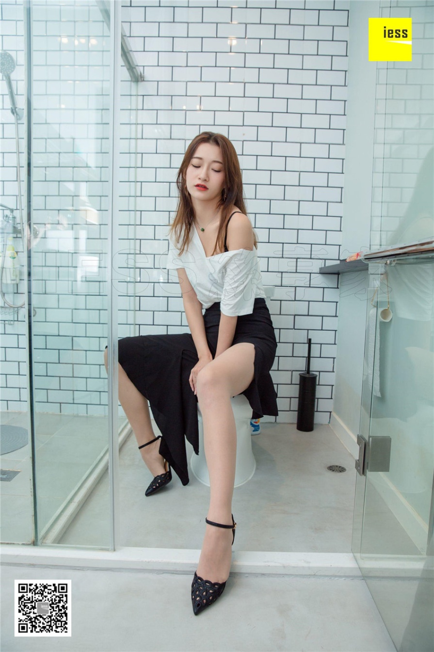 气质美女秋秋浴室西西人体艺术写真图片(第58页)