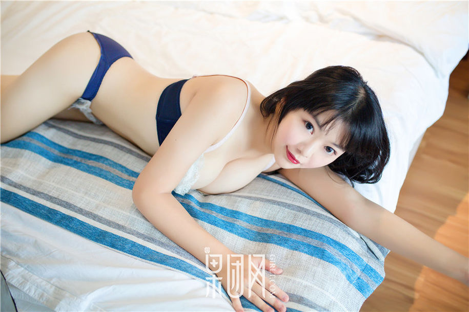 雪白巨乳美女赤間菀枫大胆人体艺术写真照片(第17页)