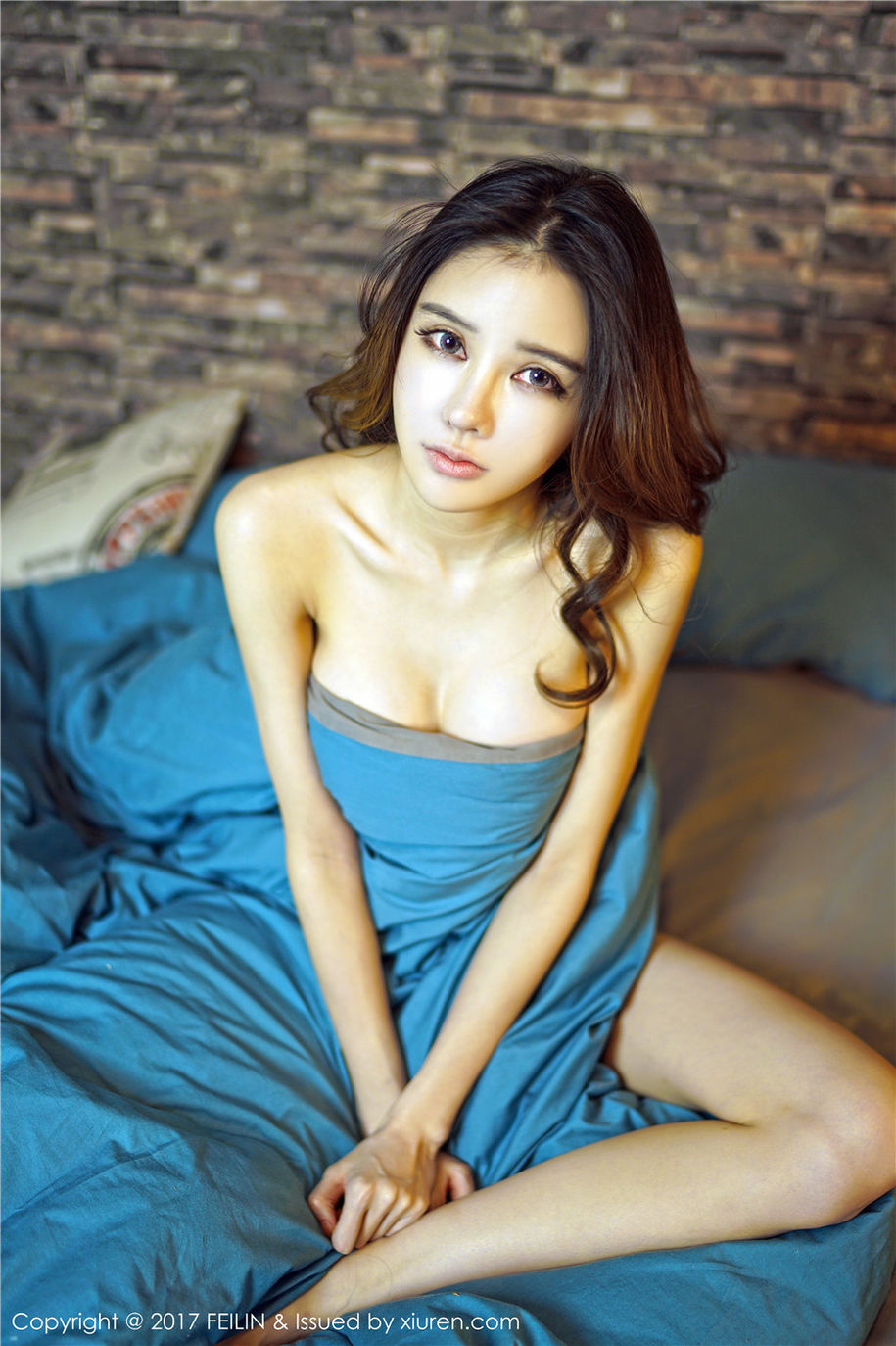 [嗲囡囡] 娇嫩网袜美女G干干性感翘臀大胆人体艺术喷火写真图片(第12页)