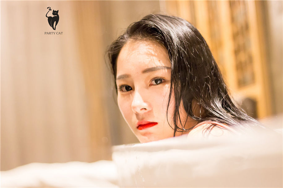PartyCat轰趴猫 娇嫩纹身美女浴室销魂湿身诱惑摄影福利图片(第14页)