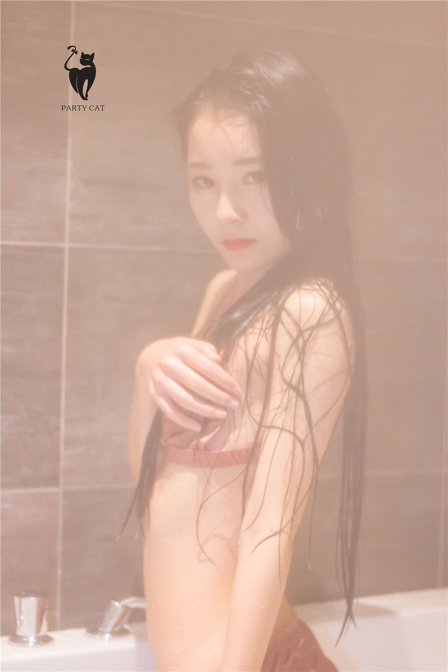 PartyCat轰趴猫 娇嫩纹身美女浴室销魂湿身诱惑摄影福利图片(第20页)