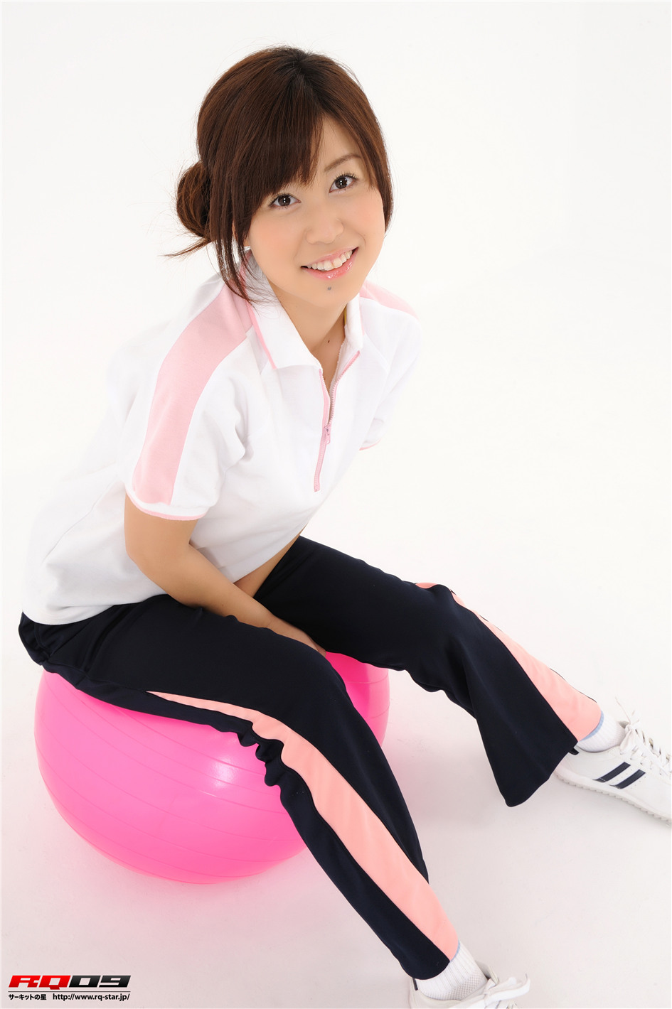 [RQ-STAR]日本少妇永作あい休闲装室内写真NO.01124(第38页)