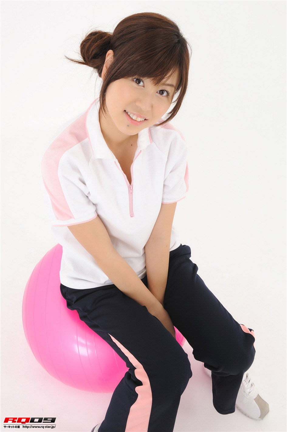 [RQ-STAR]日本少妇永作あい休闲装室内写真NO.01124(第43页)