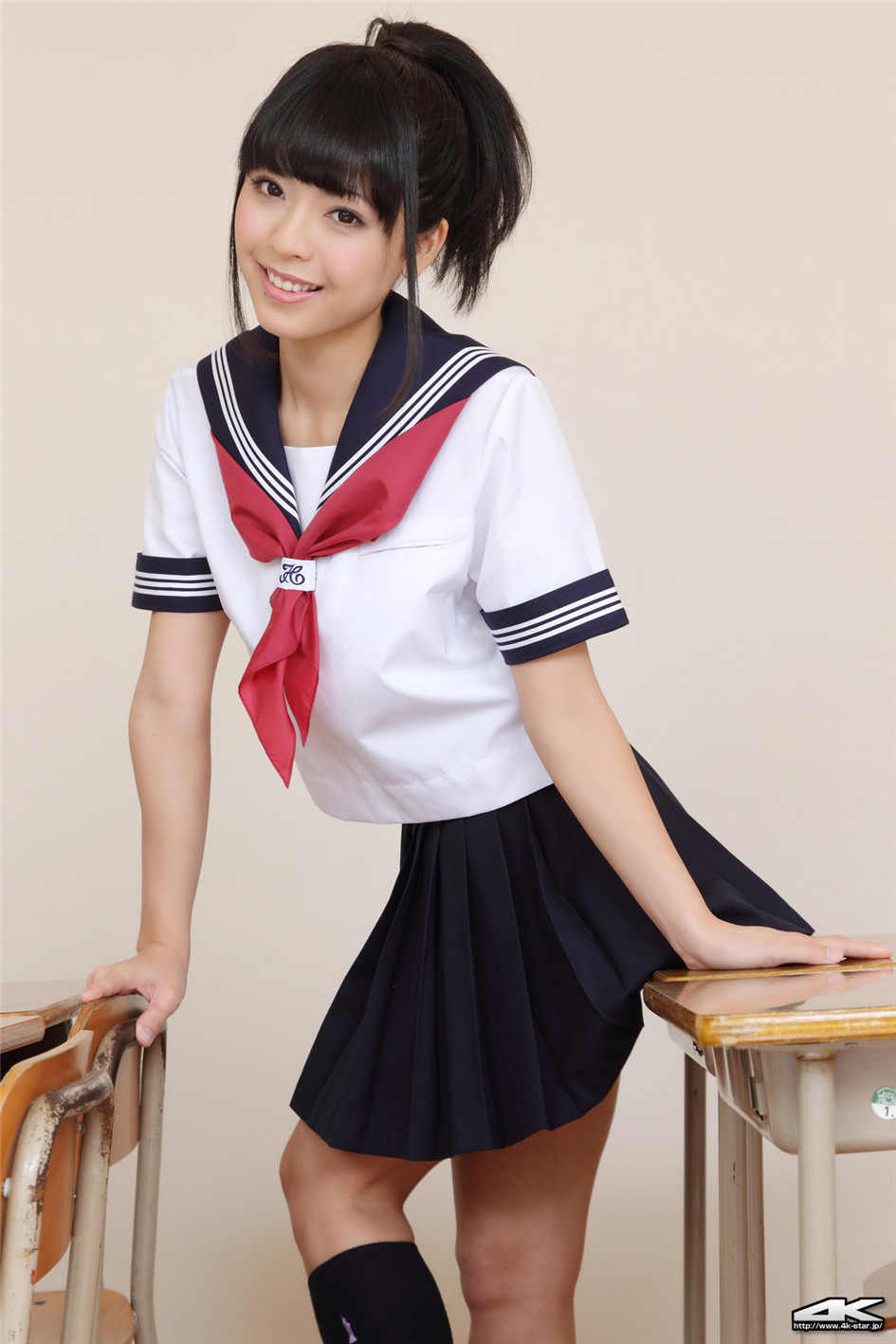 [4K-STAR]日本性感学生妹さとう教室可爱写真No.00373(第51页)
