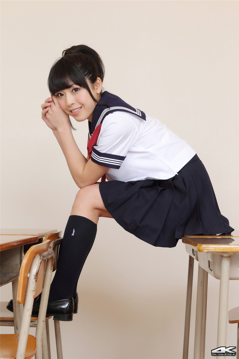 [4K-STAR]日本性感学生妹さとう教室可爱写真No.00373(第55页)