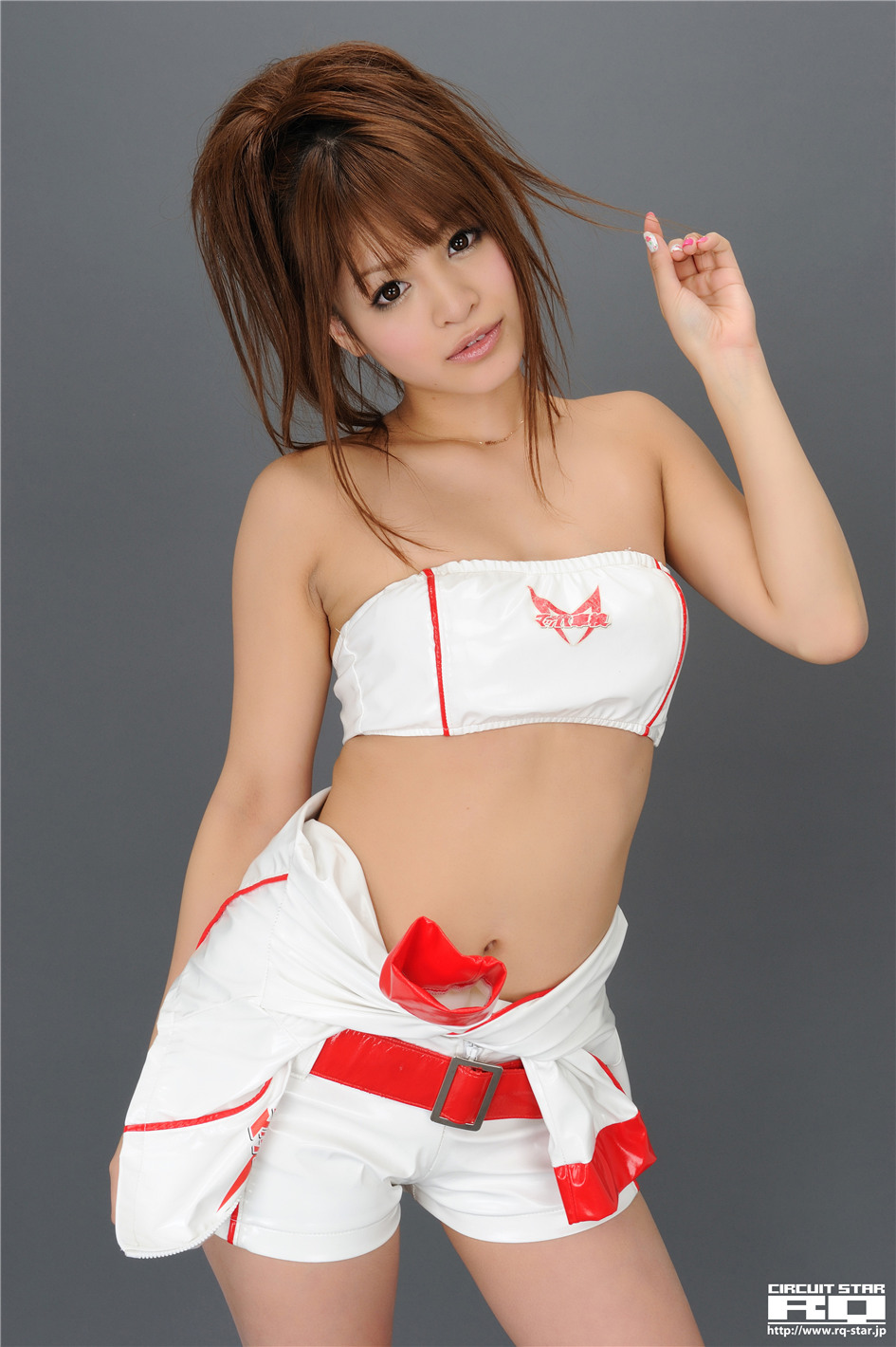[RQ-STAR]日本赛车皇后春菜めぐみ制服高清摄影NO.01142(第30页)