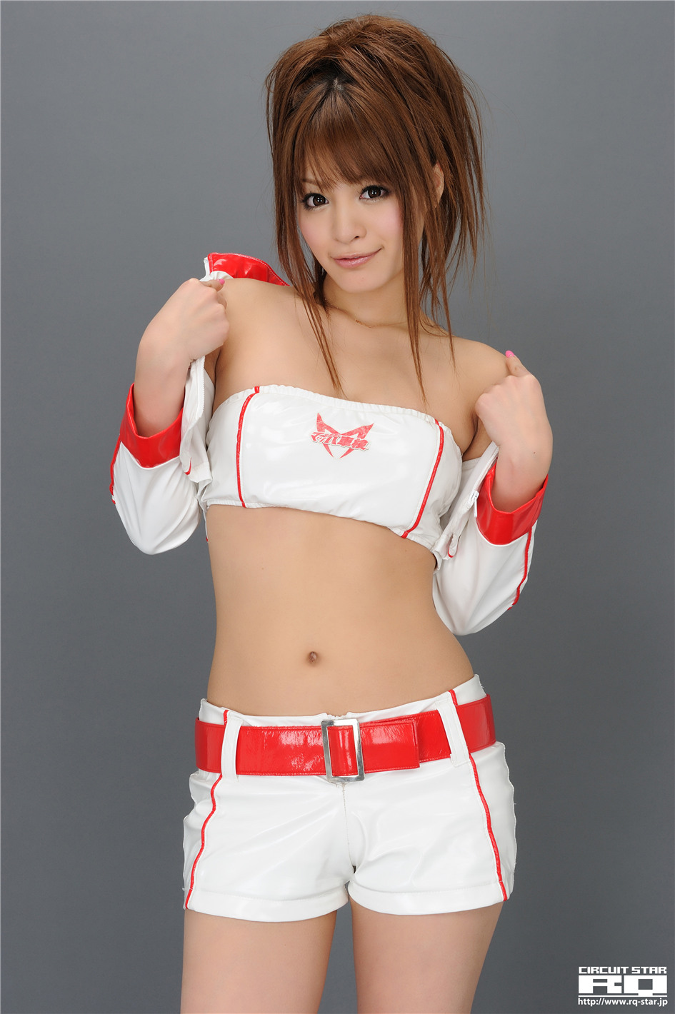 [RQ-STAR]日本赛车皇后春菜めぐみ制服高清摄影NO.01142(第33页)
