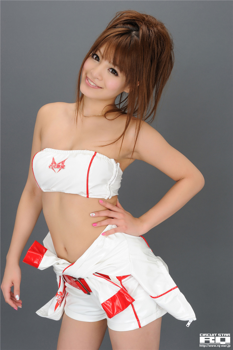 [RQ-STAR]日本赛车皇后春菜めぐみ制服高清摄影NO.01142(第36页)