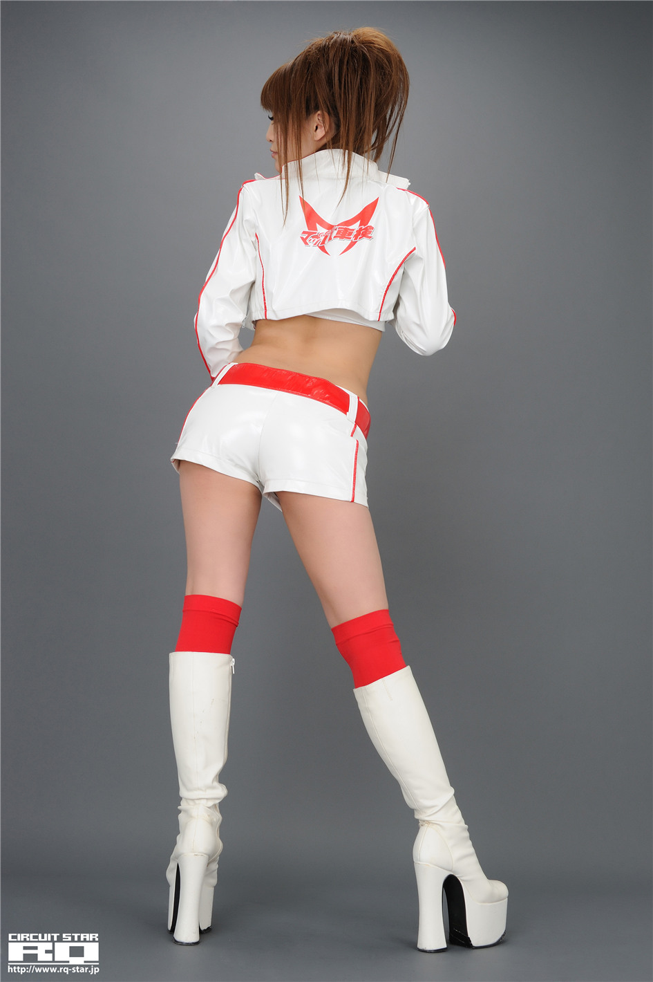 [RQ-STAR]日本赛车皇后春菜めぐみ制服高清摄影NO.01142(第55页)