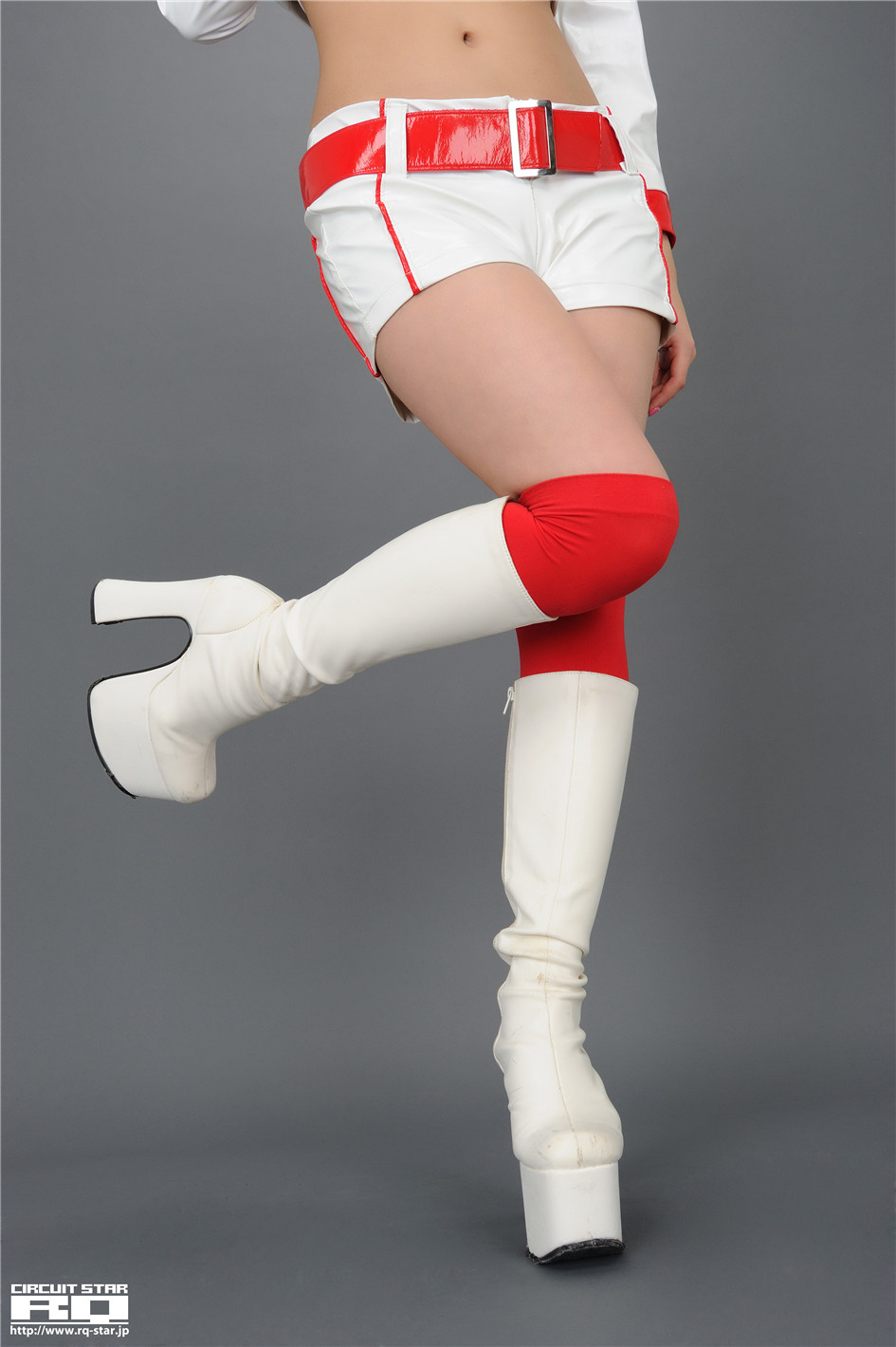 [RQ-STAR]日本赛车皇后春菜めぐみ制服高清摄影NO.01142(第61页)