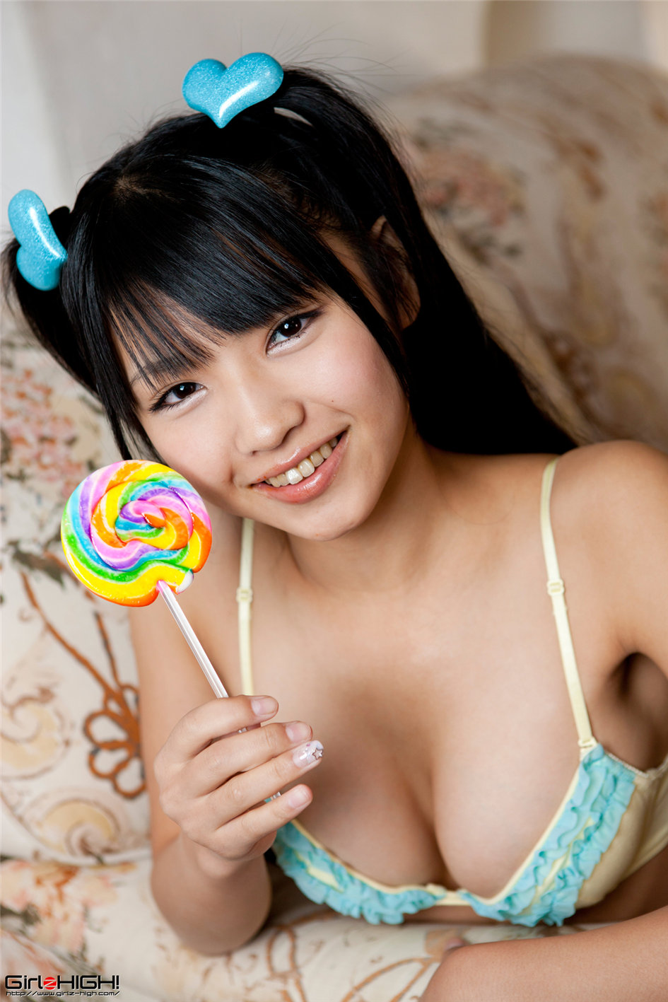 [Girlz-High]永井里菜NO.029套图超市(第32页)