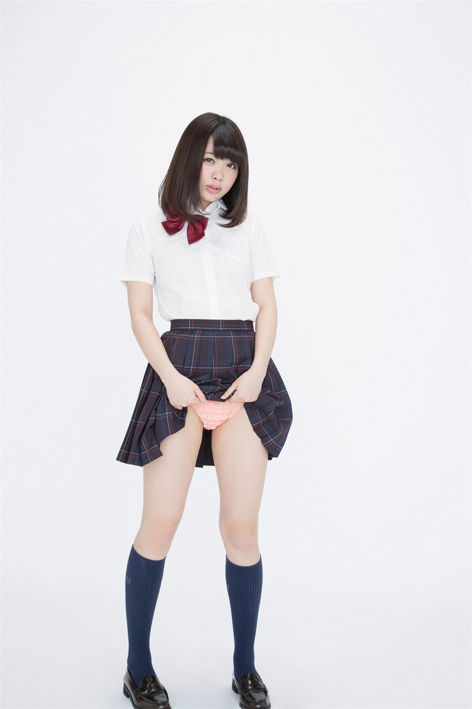 [YS Web]日本学生妹萌木七海Vol.581(第24页)