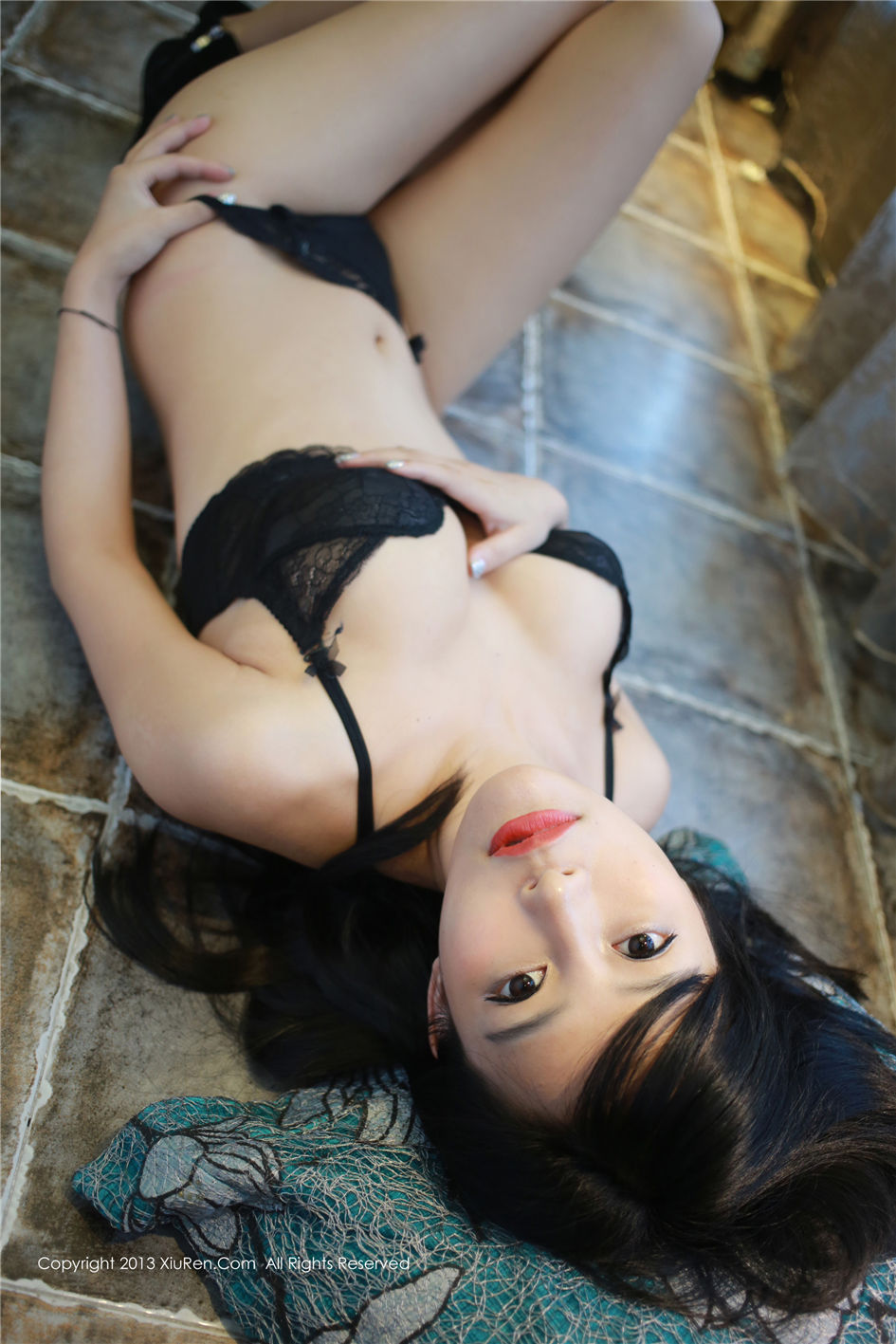 [秀人网]美女易欣第019期套图(第37页)